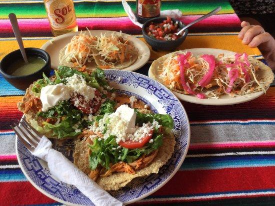 Hinde y Jaime's Bar & Restaurant